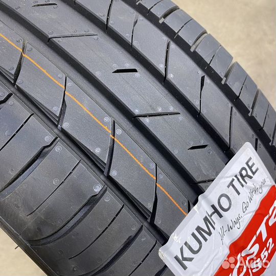 Kumho Ecsta HS52 225/50 R18 99W