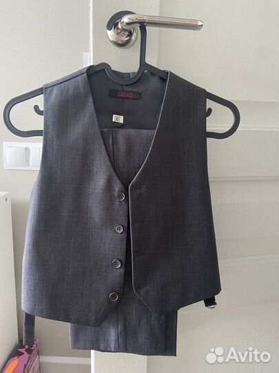 Костюм тройка для мальчика