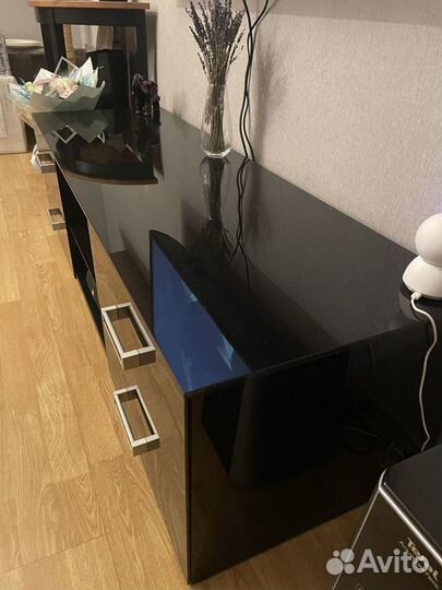 Тумба под тв