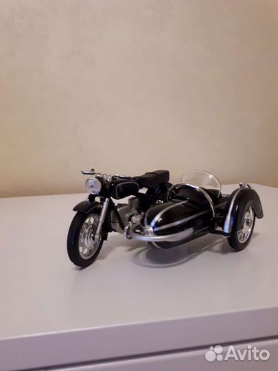 Модель мотоцикла BMW