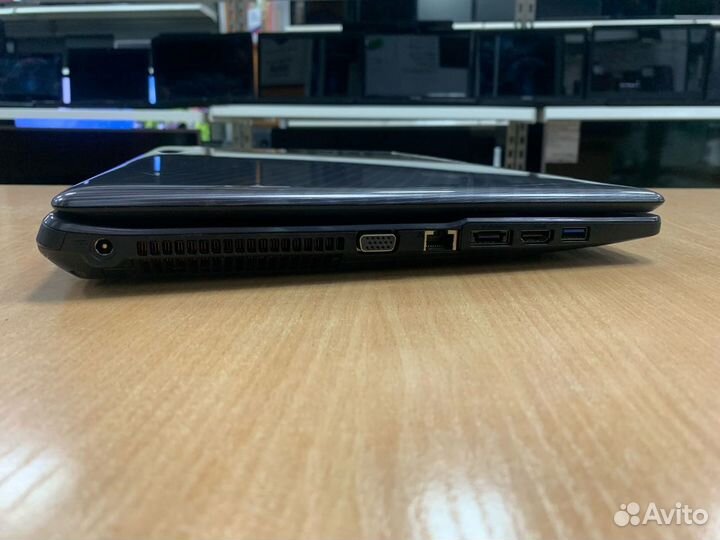 Dexp/i5 4200/8GB/GTX850M/248GB SSD/17.3