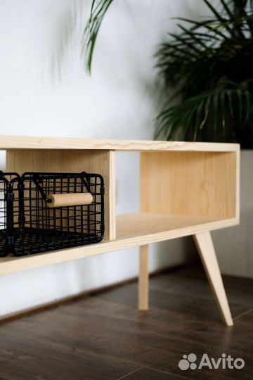 Тумба под тв из массива