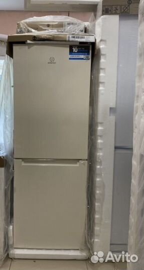 Холодильник samsung новый