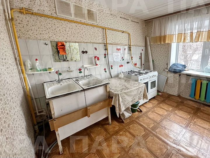 Комната 17 м² в 1-к., 3/3 эт.