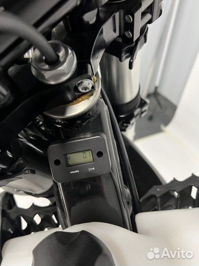 Avantis Enduro 250 EFI Exclusive (2024) — Уверенность на сложных трассах