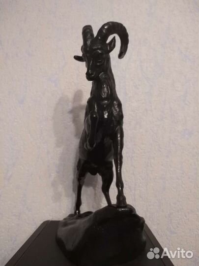 Каслинское литьё. Горный баран