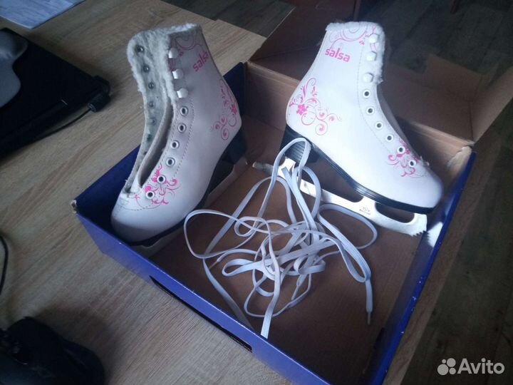 Коньки фигурные детские р.29