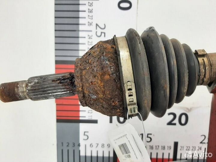 Полуось передняя правая Ford Focus рест. 2002