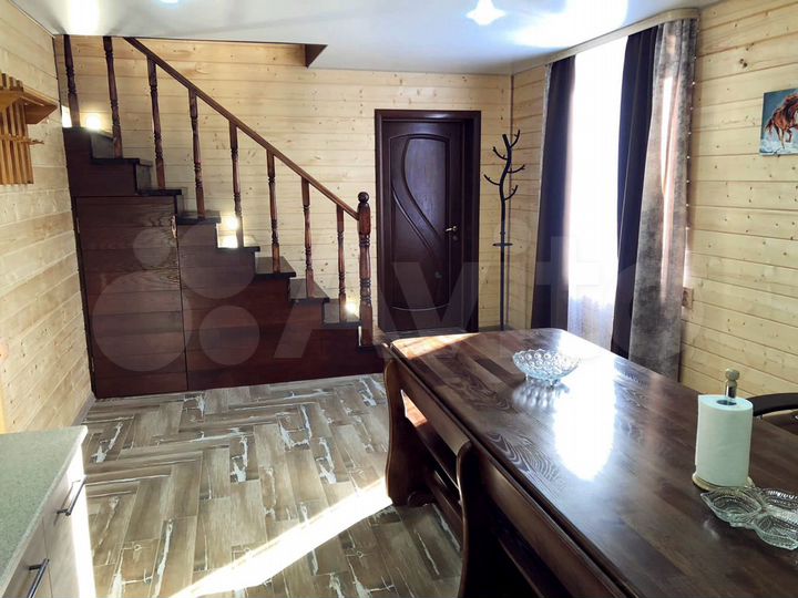 Дом 148 м² на участке 7 сот.