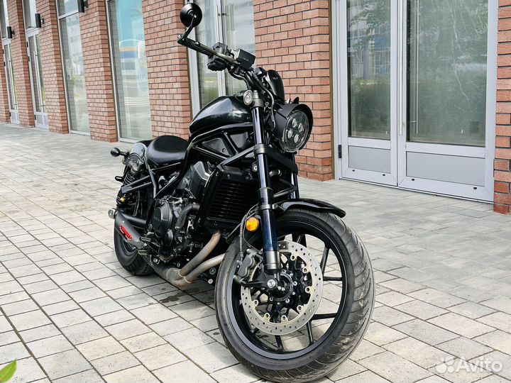 Honda CMX 1100 rebel