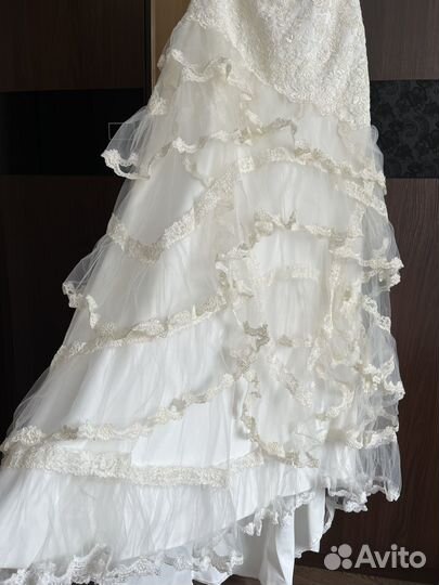 Свадебное платье 44 46 бу