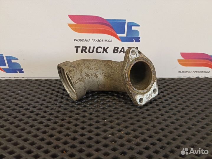 Патрубок охлаждающей жидкости