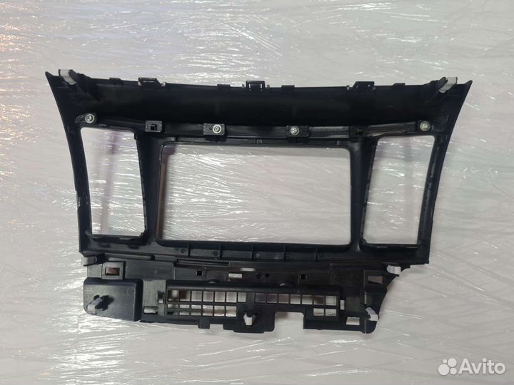 Магнитола mitsubishi