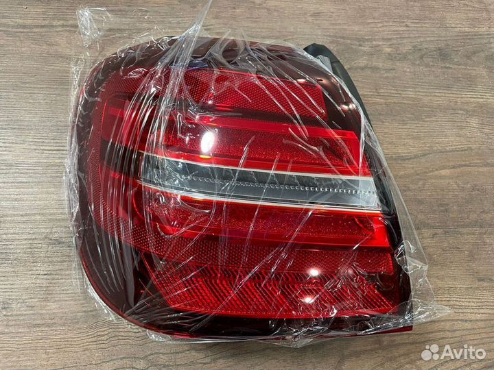 Фонарь задний левый наружный Mercedes X156 GLA -17