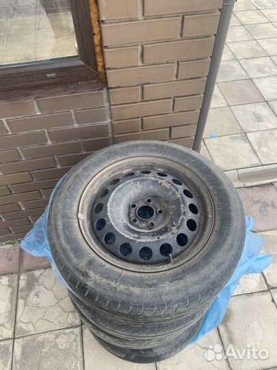 Bridgestone Ecopia H-Steer 002 215/60 R16