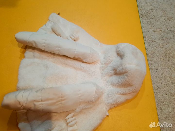 Демисизонная шубка для девочки