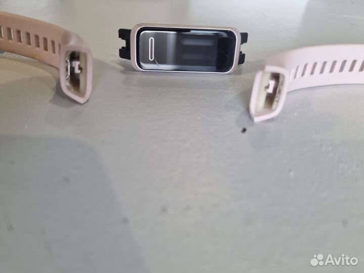 Huawei band 4