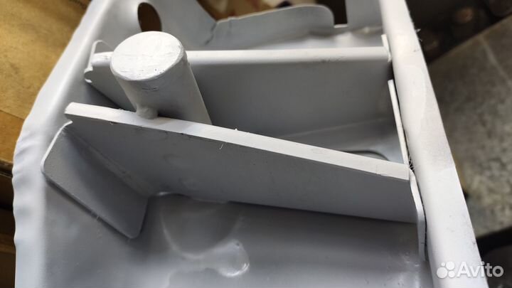 W123 поддомкратники