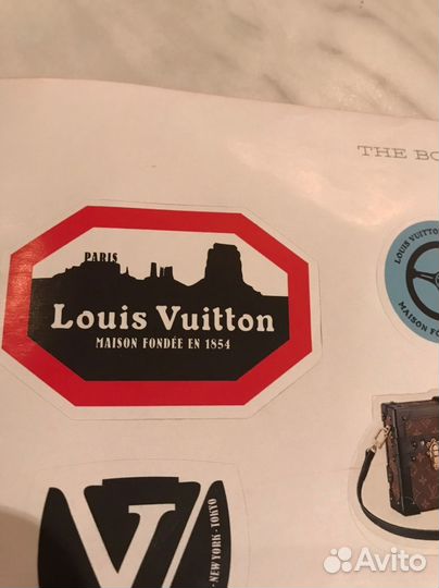 Louis vuitton наклейки