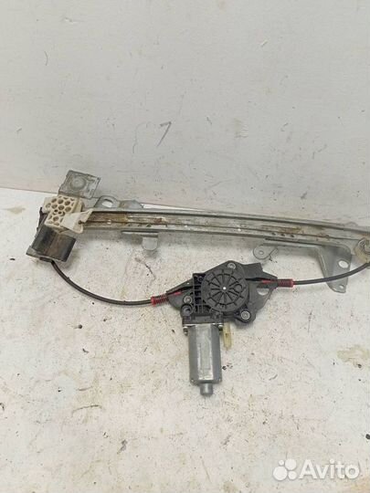 Стеклоподъемник электрический передний правый 2S61