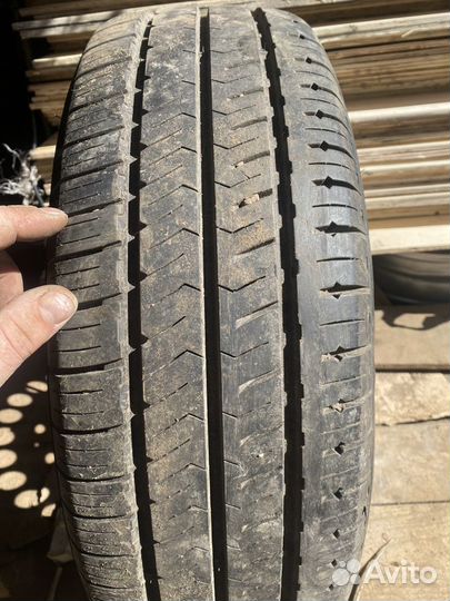 Yokohama Geolandar G033V 215/70 R16 100H