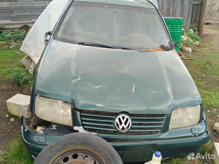 Volkswagen Bora, golf