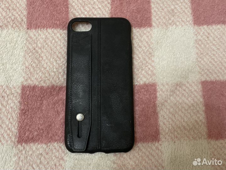 Чехол на iPhone 7