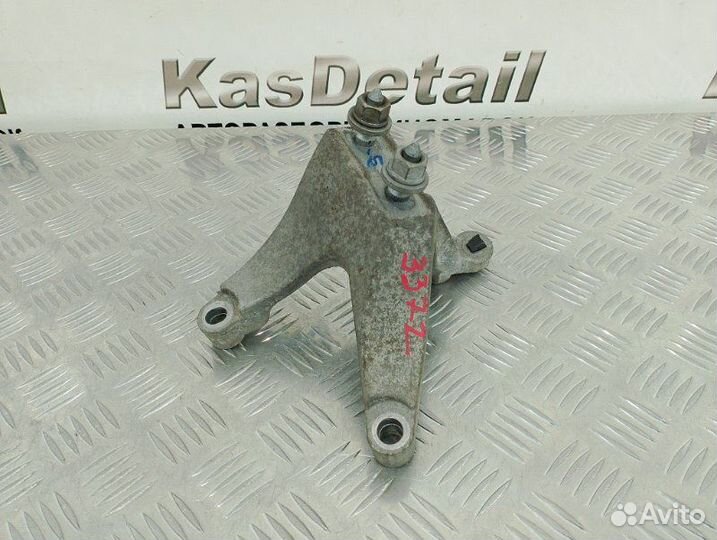 Кронштейн кпп Renault Sandero 2 Stepway K9K626