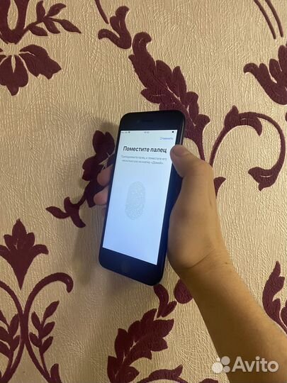 iPhone 7, 32 ГБ