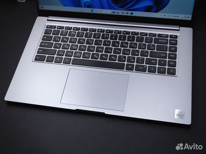 XIaomi RedmiBook 16 / i7 1065G7 / 16GB / 16