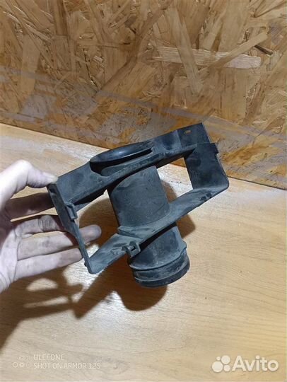 Воздуховод фильтра воздушного Volkswagen Passat B6