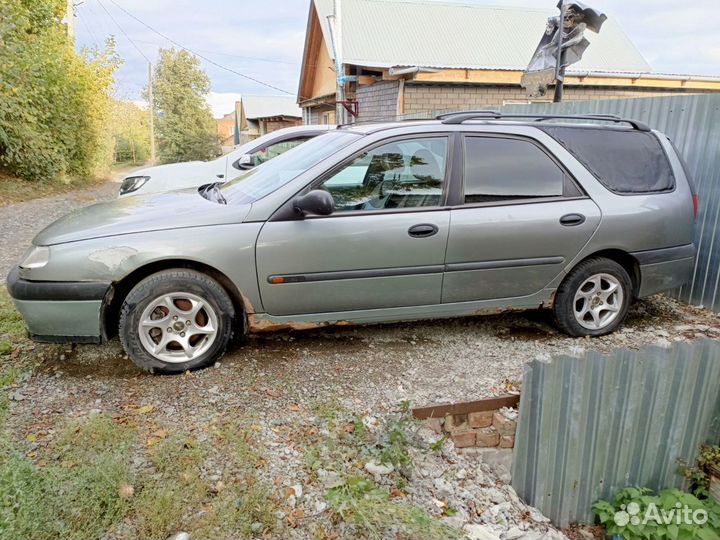 Renault Laguna 2.0 МТ, 1996, 320 000 км