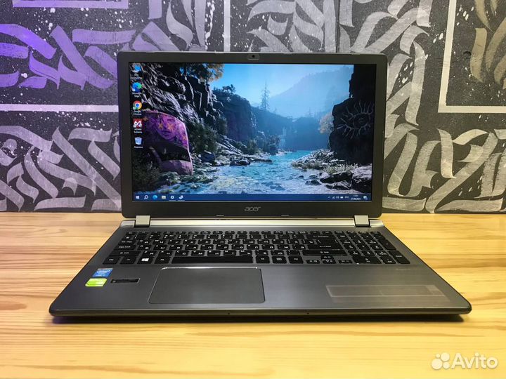 Мощный ноутбук Acer I7/2видеокарты/SSD/6gb