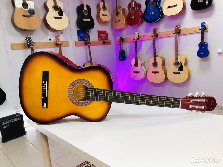 Гитара Belucci 4/4