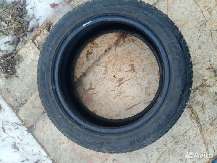 Goodyear UltraGrip Ice 2 225/50 R17