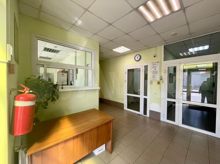 Офисный этаж, 268.4 м²