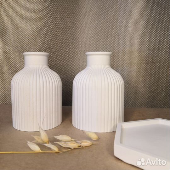 Ваза из гипса