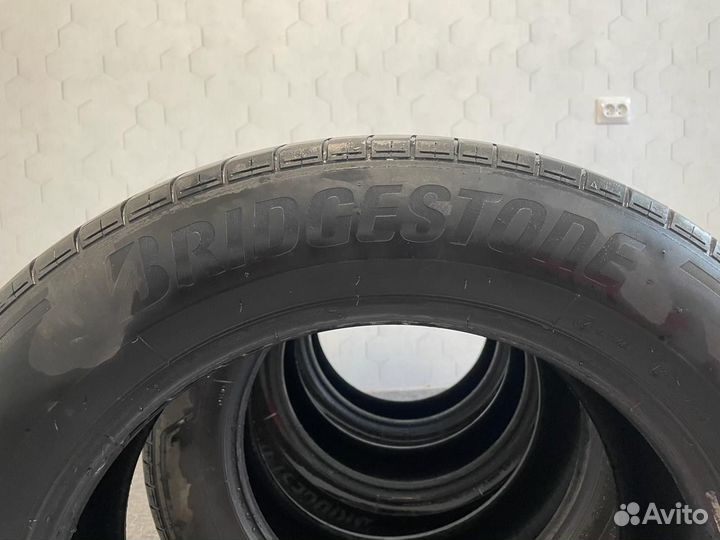 Bridgestone Alenza H/L 33 225/60 R18 100H