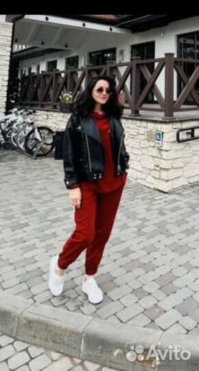 Куртка кожаная женская