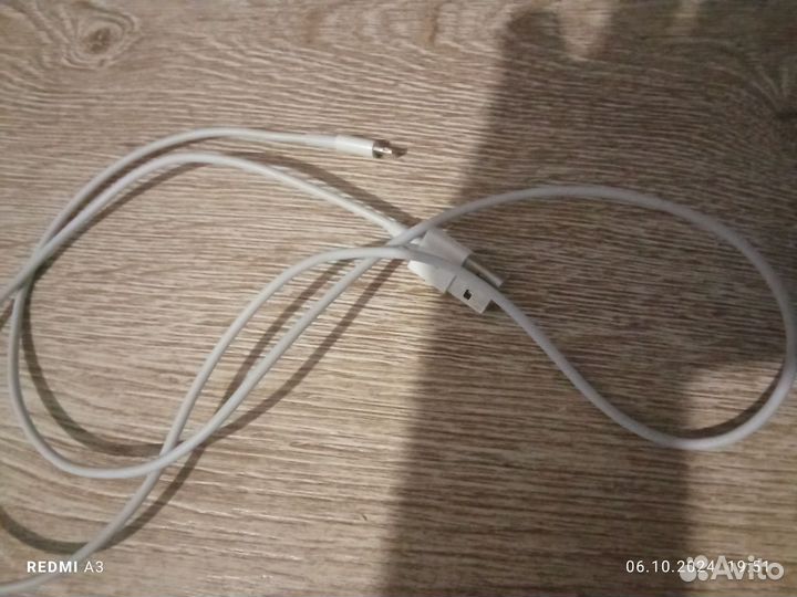Зарядка на iPhone