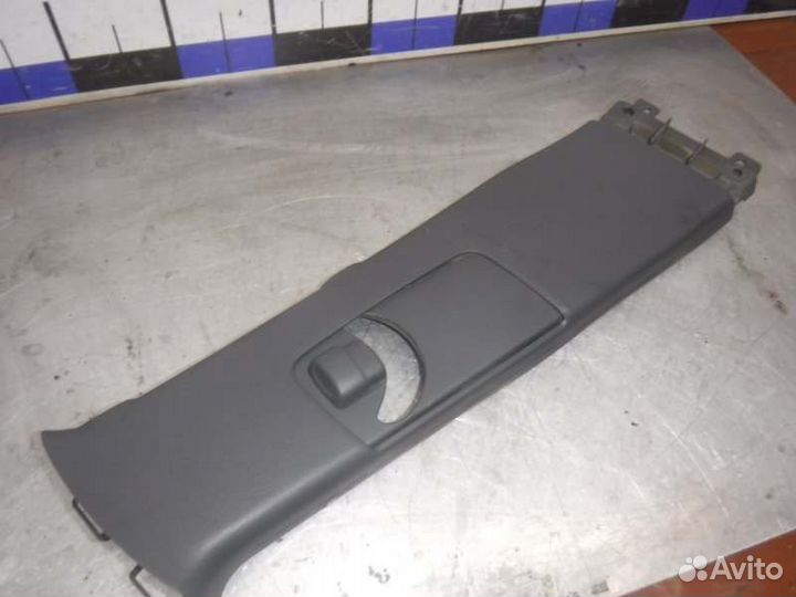 Накладка стойки правая Toyota Lc Prado 120 1GR