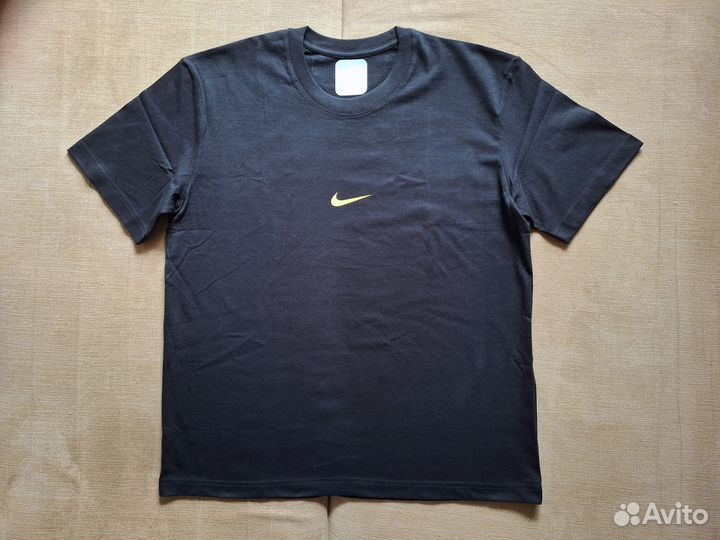 Футболка Nike с принтом