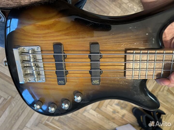Бас гитара warwick Corvette Rockbass