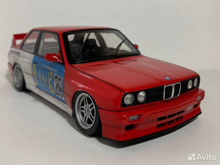 Модель автомобиля bmw E30 1/24