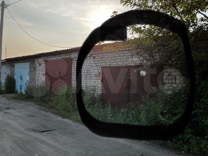 Гараж, > 30 м²