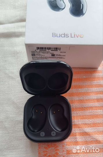 Кейс Galaxy buds live