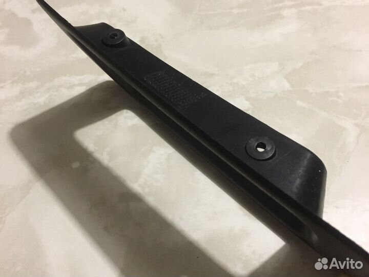 Накладка, рамка птф передняя правая Mercedes(W463)