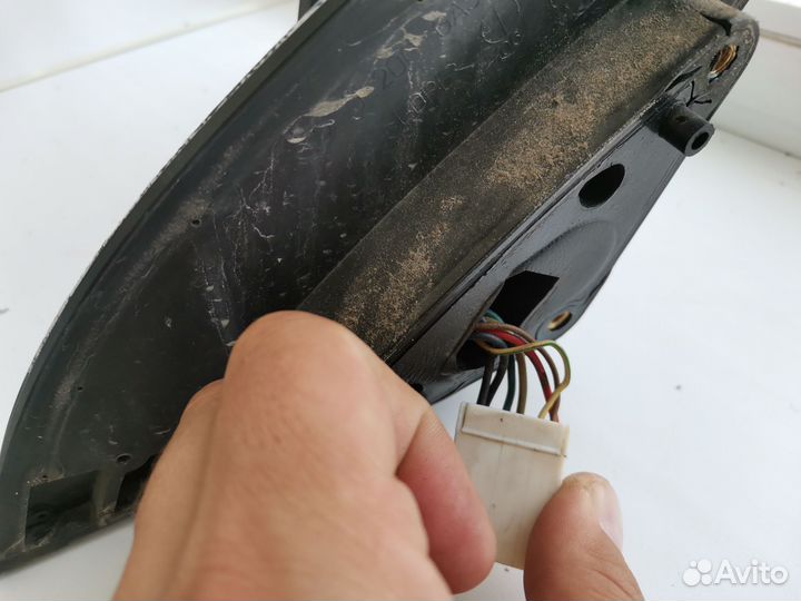 Зеркало правое на daewoo gentra