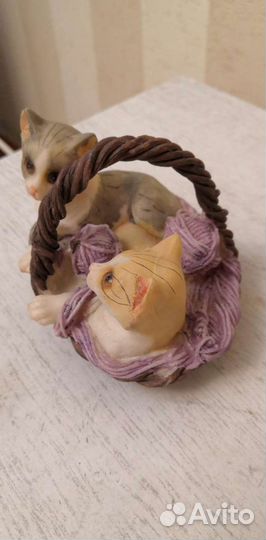Котята фигурка статуэтка