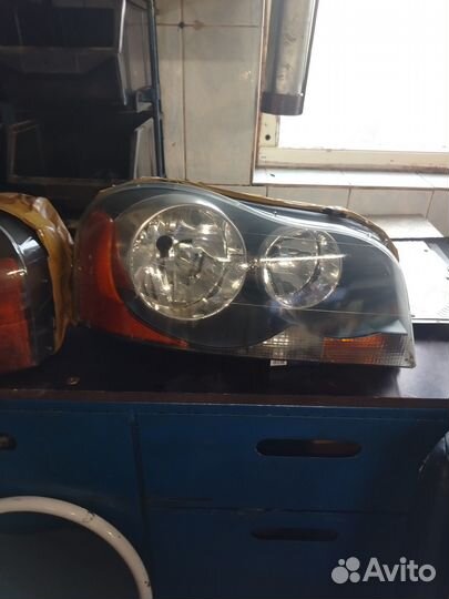 Фара volvo xc90